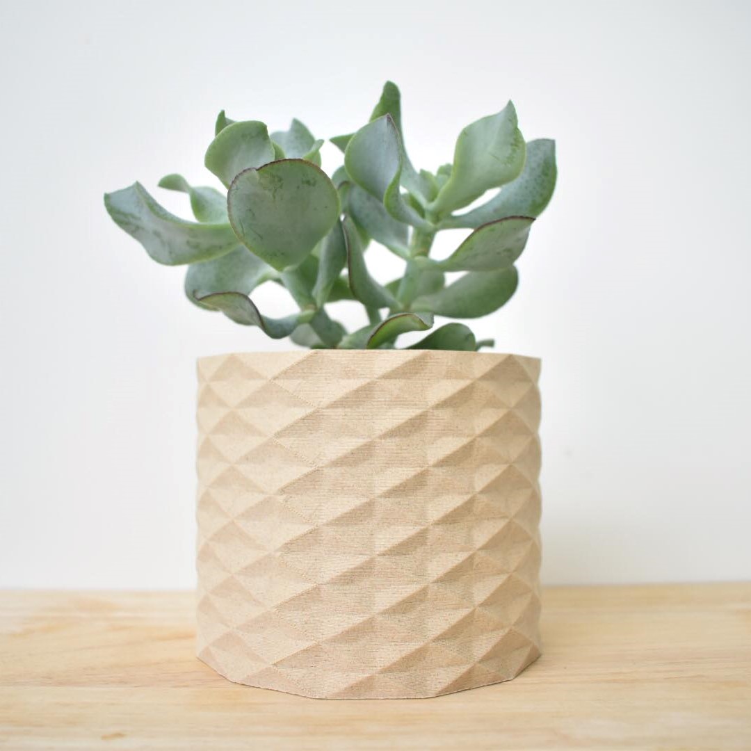 bloempotten bloempotje hout groen rood eik houtfilament woodfilament 3D 3Dprintable 3D-geprint 3D printing