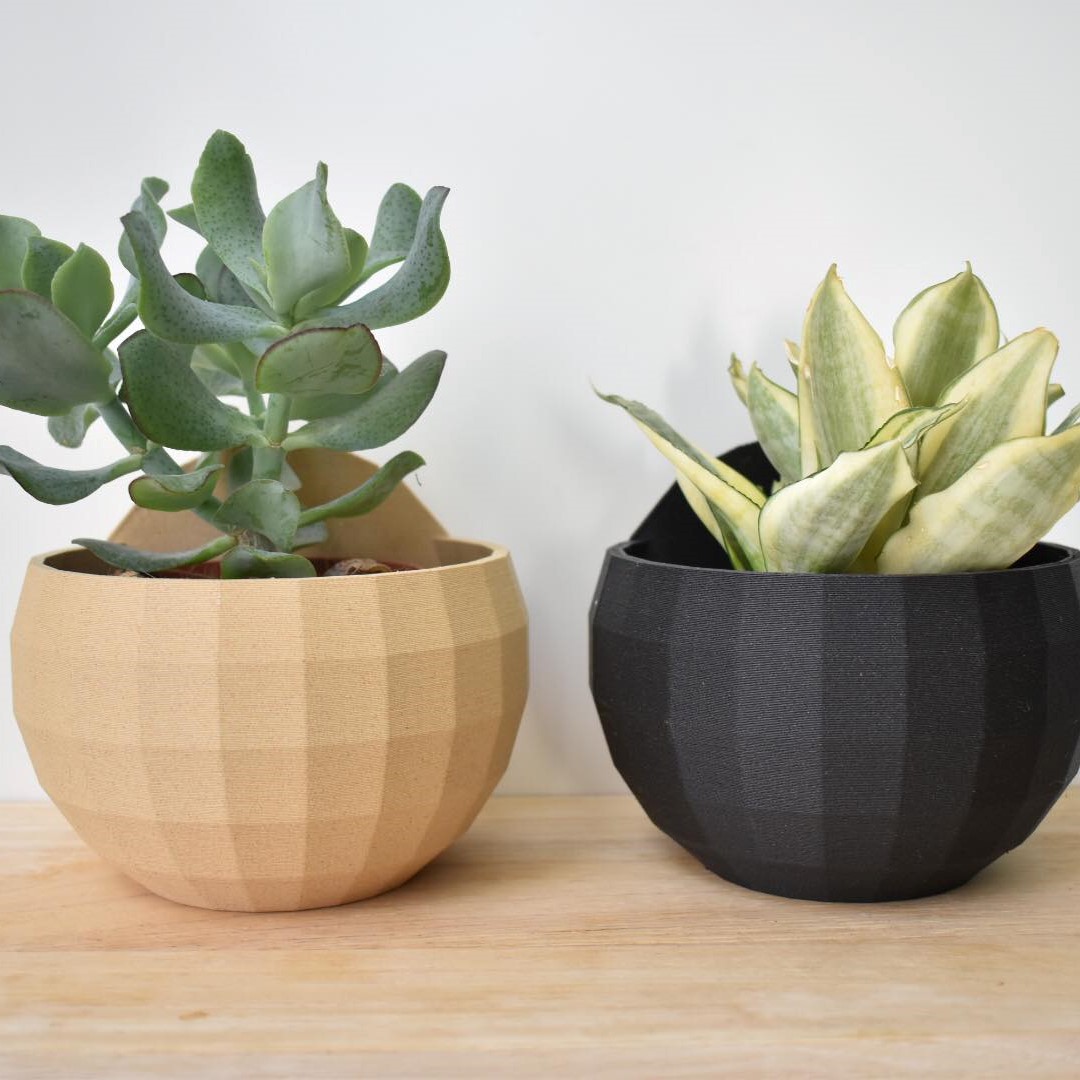 bloempotten bloempotje hout groen rood eik houtfilament woodfilament 3D 3Dprintable 3D-geprint 3D printing