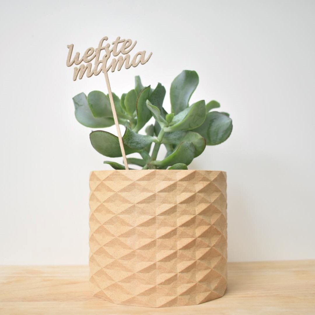 houten stok caketopper woodfilament cake taarttopper stokje gepersonaliseerd liefs boodschap bloemetje gefeliciteerd dankjewel geschenk cadeau persoonlijk woodies3D 3Dprinted 3D printable