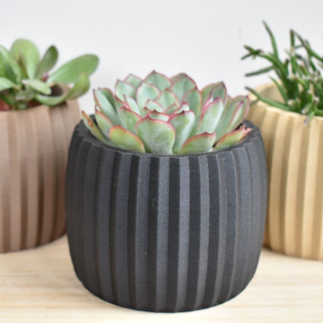 bloempotten bloempotje hout groen rood eik houtfilament woodfilament 3D 3Dprintable 3D-geprint 3D printing