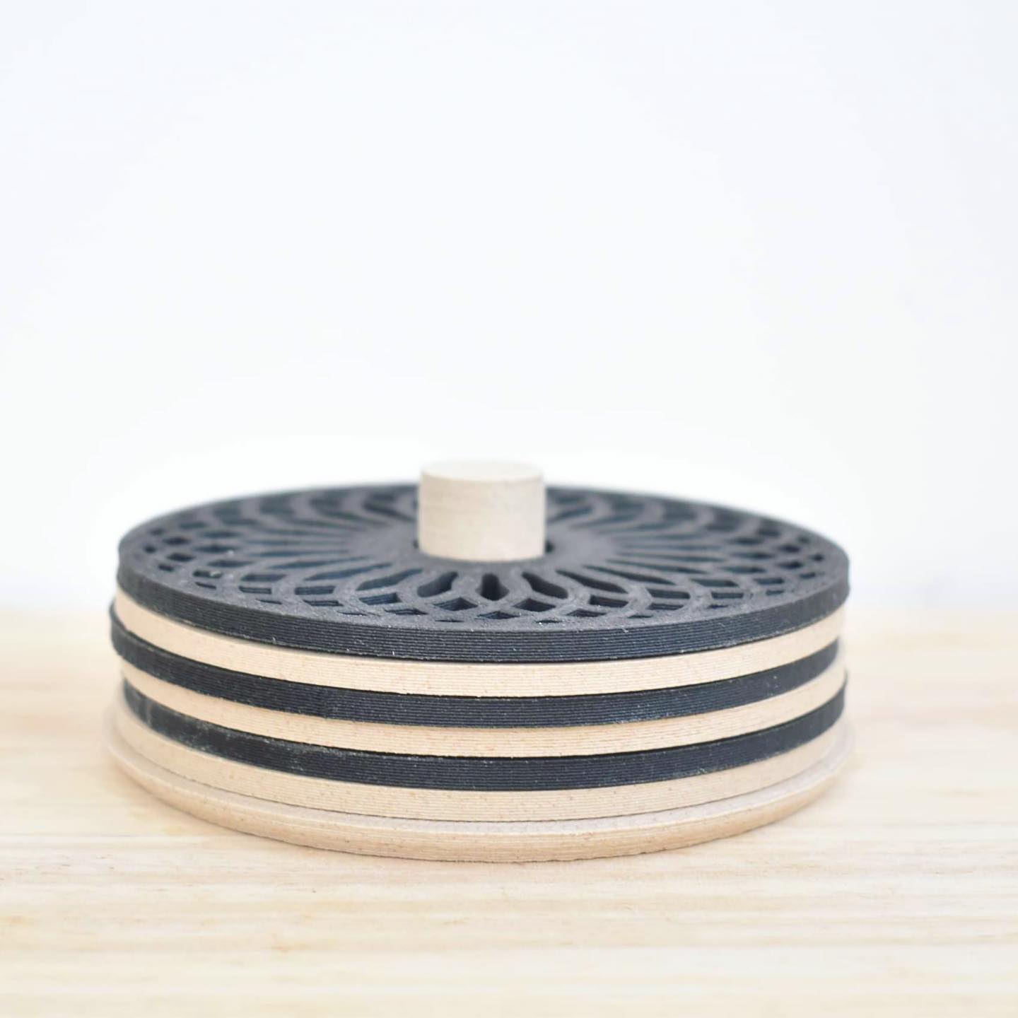 onderzetters woodfilament glasonderzetters gepersonaliseerd houten glazen onderleggers tafeldecoratie woodfilament 3Dprinted 3D